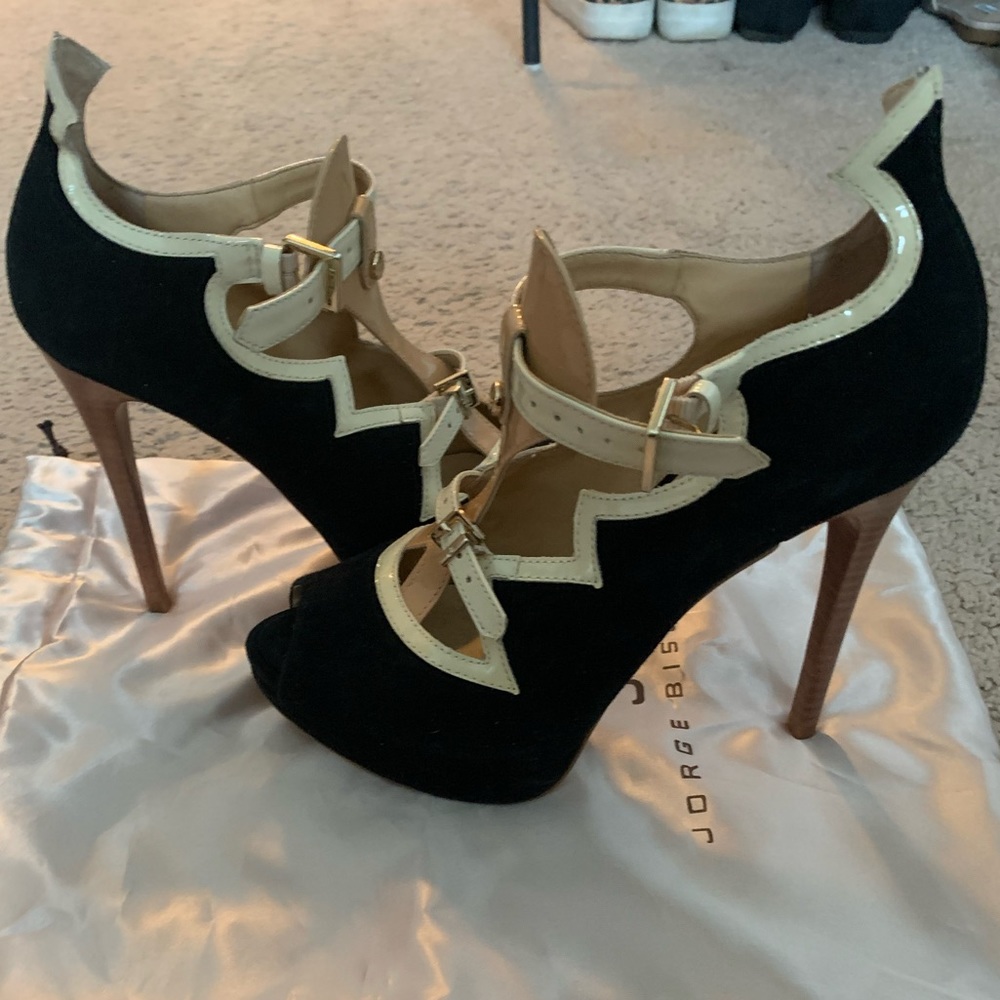 Jorge Bischoff Heels - EUC